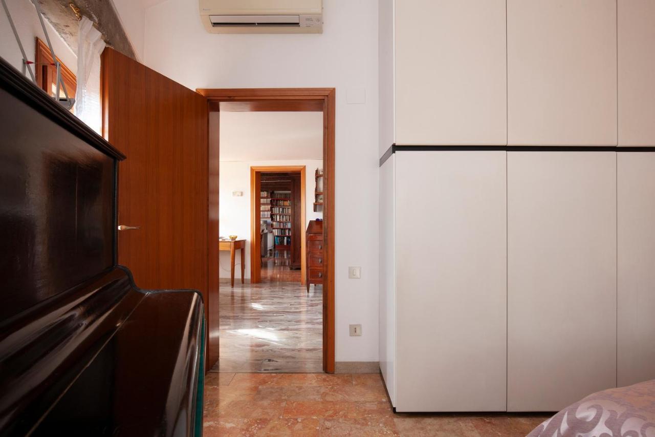 Altana Rialto Apartment Venedig Eksteriør billede